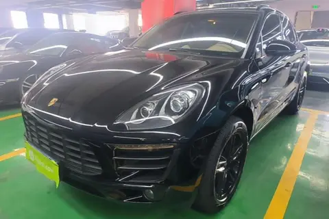 Porsche Macan 2015