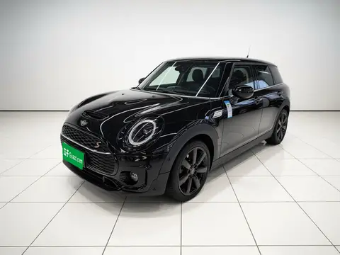 MINI CLUBMAN 2021
