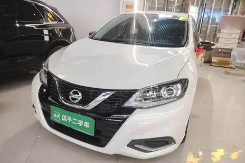 Nissan Tiida 2023