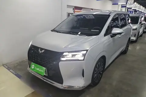 Wuling Xingguang 730 2026