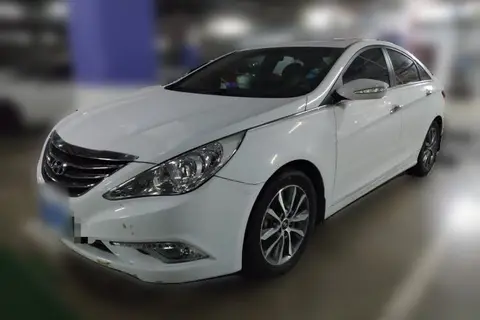 Hyundai Sonata 2013