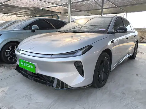 ARCFOX Jihu Beta S3 2026