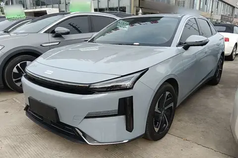 Geely Galaxy L6 2024