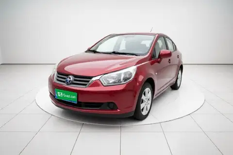 Venucia R50 2014