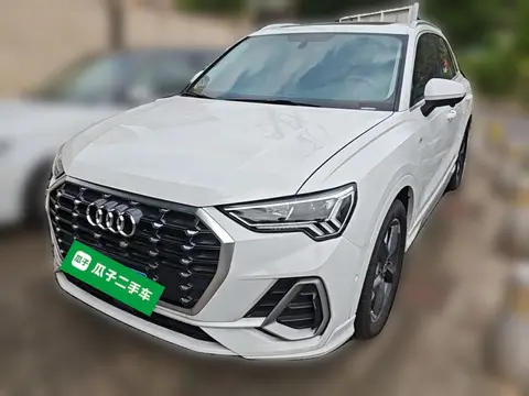 Audi Q3 2021