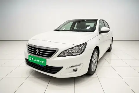 Peugeot 408 2016