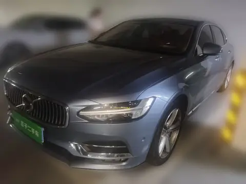 Volvo S90 2018