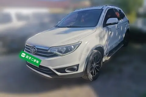 FAW Senya R7 2017
