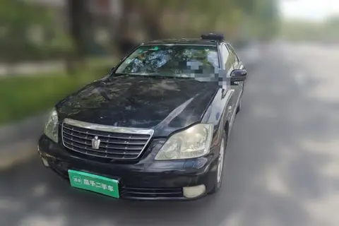 Toyota Crown 2005