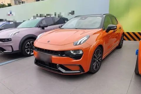 Lynk & Co 02 Hatchback 2021