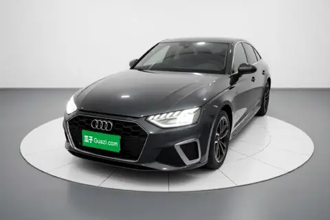 Audi A4L 2021