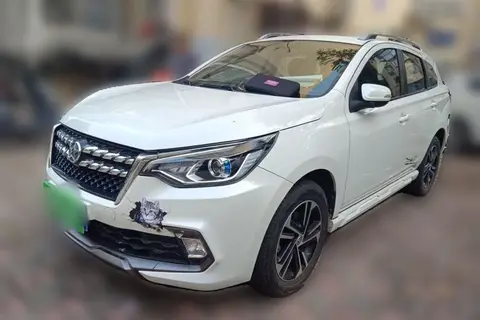 Venucia T70 2018