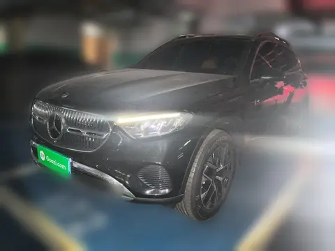 Mercedes-Benz GLC 2025