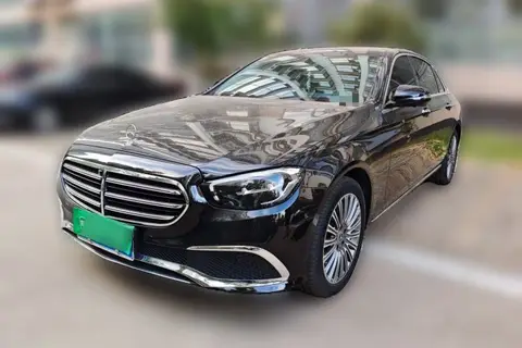 Mercedes-Benz E-Class 2023