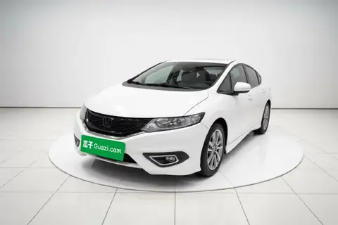 Honda Jade 2015