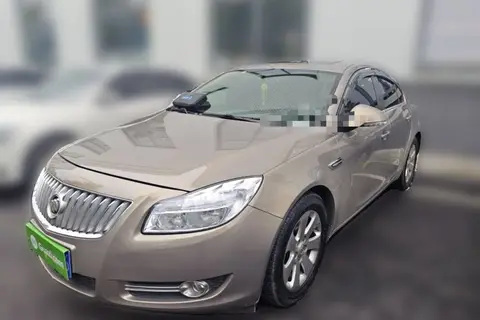 Buick Regal 2011