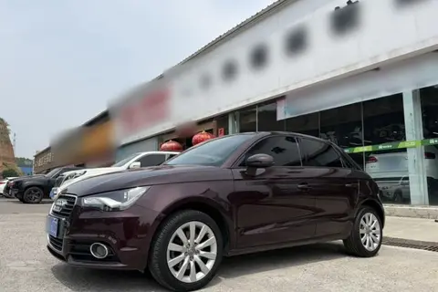 Audi A1 2015