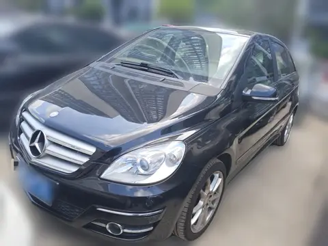 Mercedes-Benz B-Class 2011