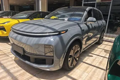 Li L8 2025