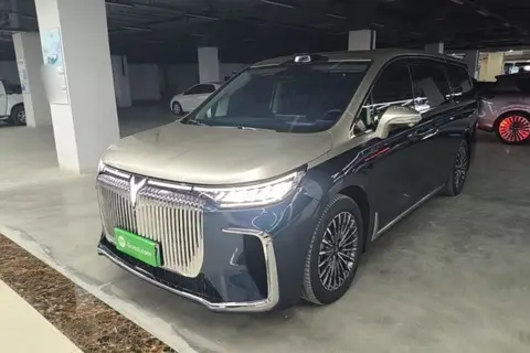 Voyah Dream 2025