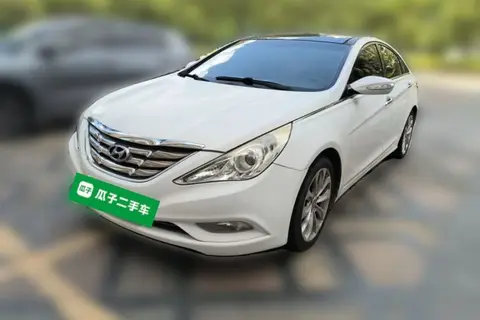 Hyundai Sonata 2012