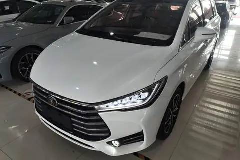 BYD Song MAX 2017