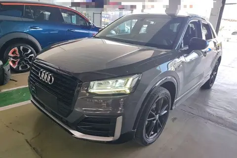 Audi Q2L 2020