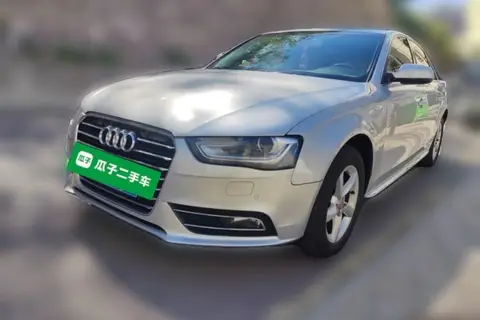 Audi A4L 2014