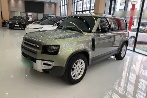 Land Rover Defender 2020