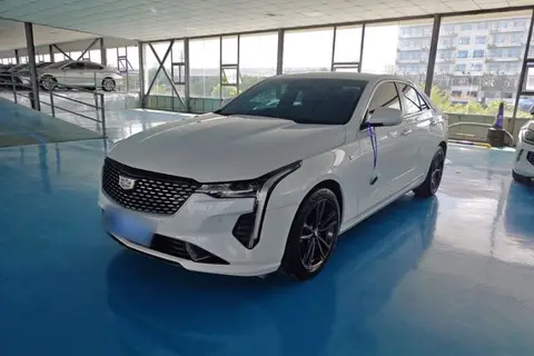 Cadillac CT4 2023