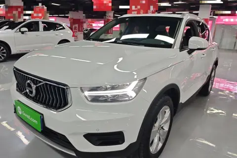 Volvo XC40 2020