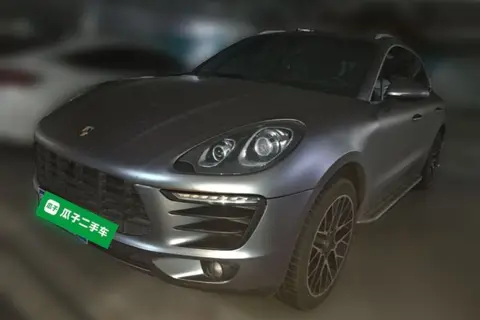 Porsche Macan 2014