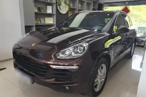 Porsche Cayenne 2016