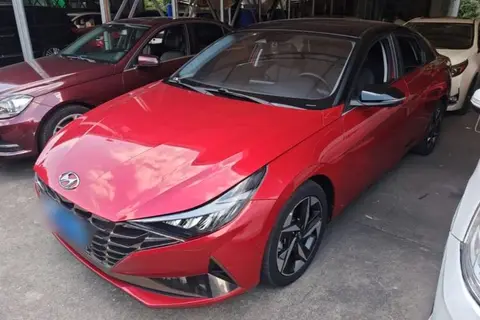 Hyundai Elantra 2022