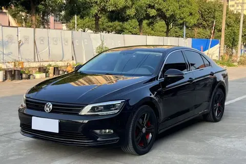 Volkswagen Lamando 2015