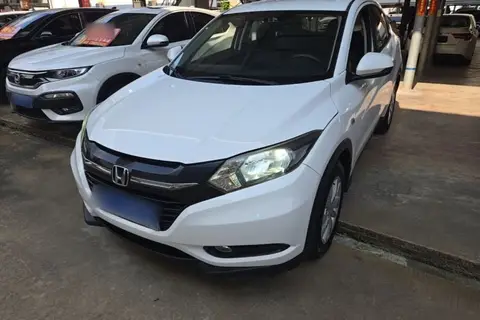 Honda Vezel 2016
