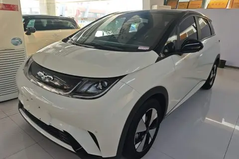 BYD Dolphin 2023