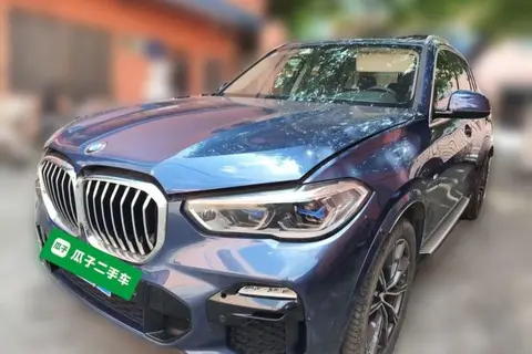 BMW X5 2019