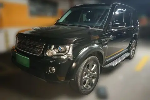 Land Rover Discovery 2012