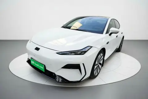 Geely E8 2024