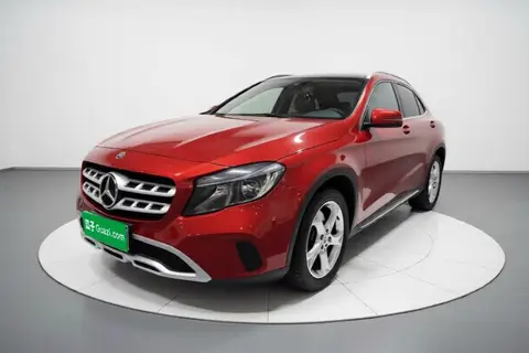 Mercedes-Benz GLA 2019