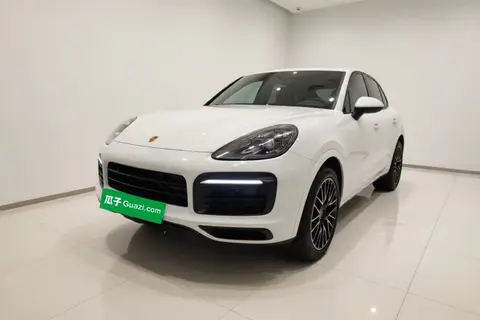 Porsche Cayenne 2021