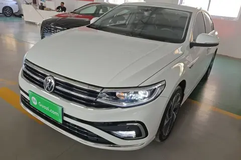 Volkswagen Bora 2023