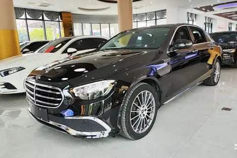 Mercedes-Benz E-Class 2023