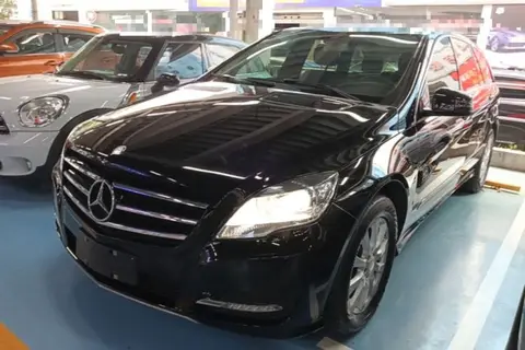Mercedes-Benz R-Class 2016
