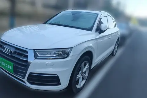 Audi Q5L 2019