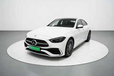 Mercedes-Benz C-Class 2024