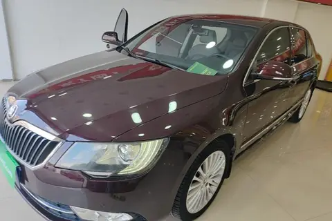 Skoda Superb 2015