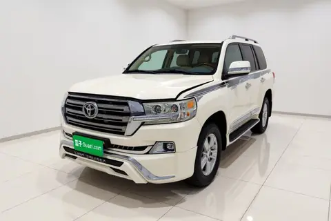 Toyota Land Cruiser 2015