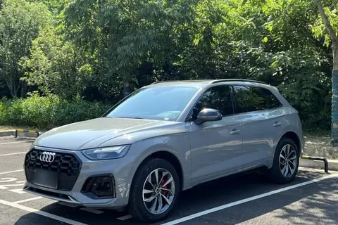 Audi Q5L 2025